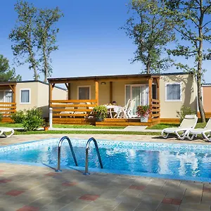 **** Kompleks wypoczynkowy Maistra Valkanela Mobile Homes Chorwacja