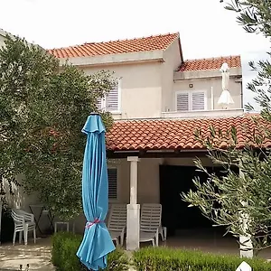 Apartament Donadini, Trogir