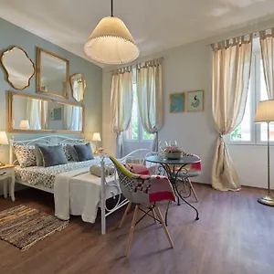 Old Romanitic 1 With Free Private Parking Apartamento